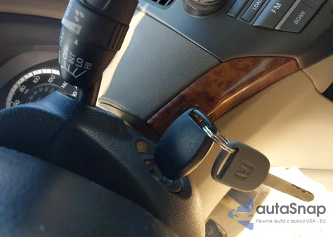 2010 Honda Accord 2.4 Ex z USA, uszkodzony, nr VIN 1HGCP2F78AA014086